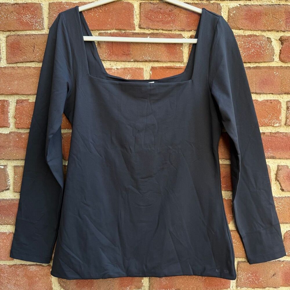 Aritzia Original Contour Square neck Hip Long Sleeve Top Black XS NEW - Picture 2 of 12